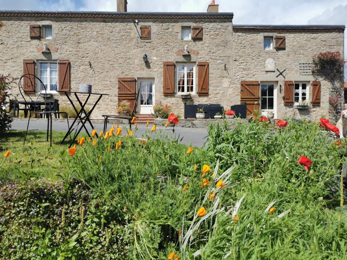 Au Coeur De La Nature Saint-Malo-du-Bois Exterior foto